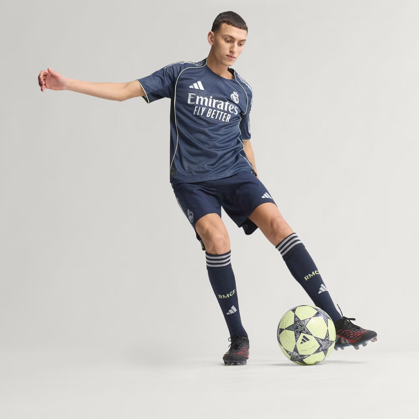 Real Madrid 2025/26 Away Men’s Soccer Jersey Player Version