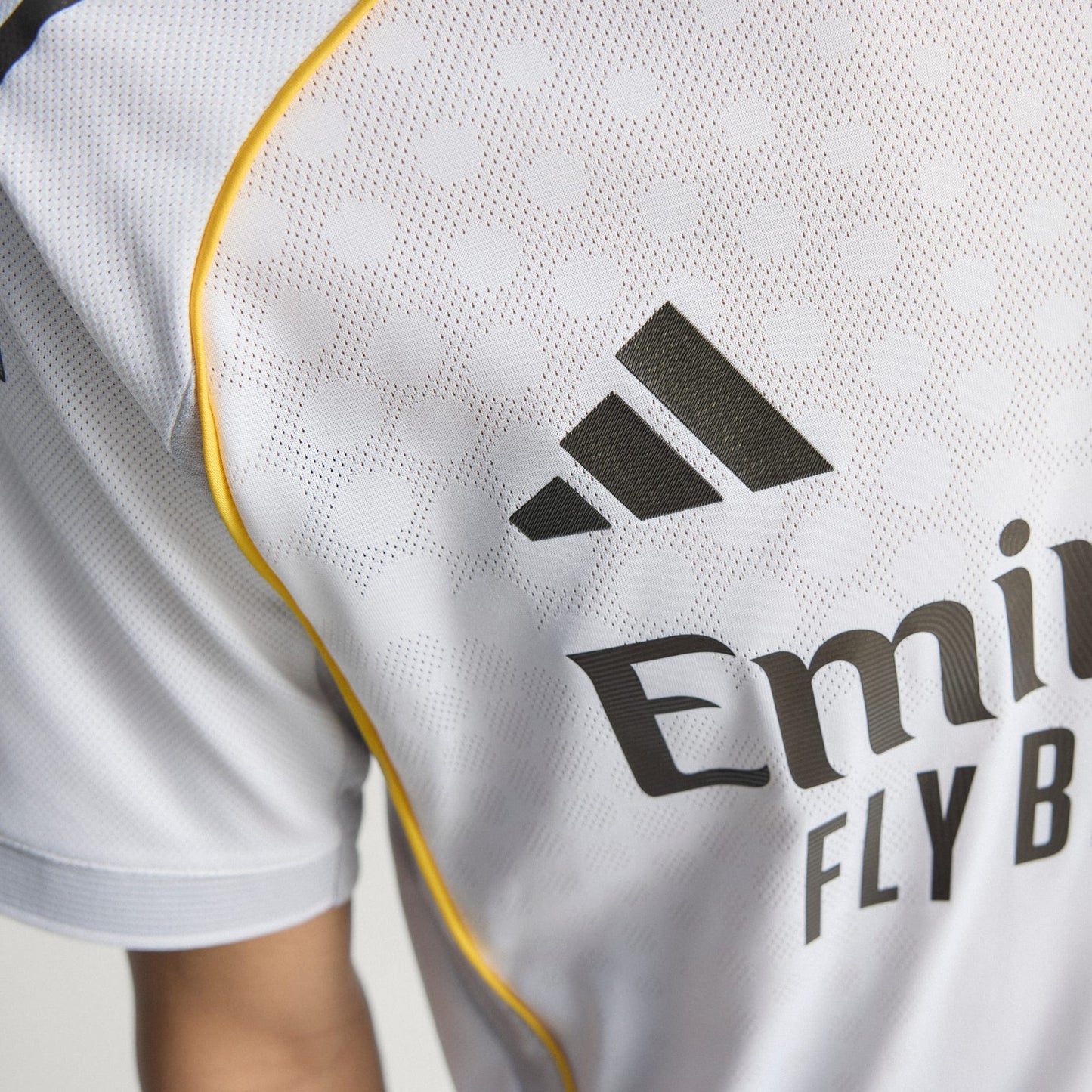 Real Madrid 2025/26 Home Men’s Soccer Jersey Player Version