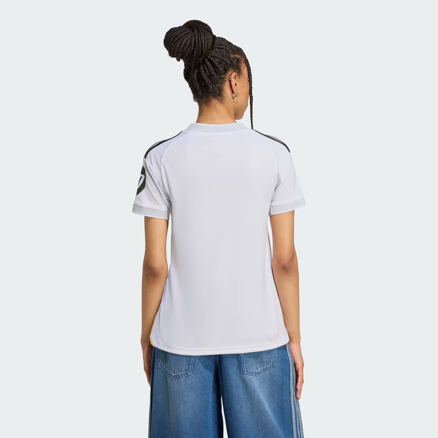 Real Madrid 2025/26 Home Women Soccer Jersey